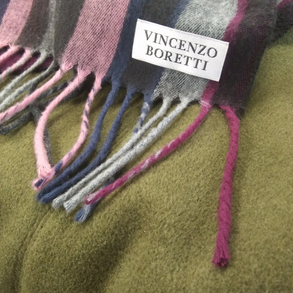 Cashmere scarf